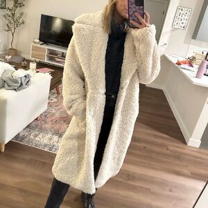 Abercrombie & Fitch Teddy Coat